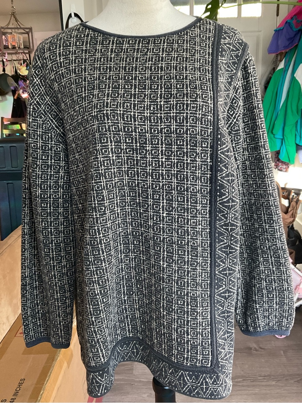 🗽Vintage Max Studio X Bergdorf Goodman Geometric Asymmetrical Knit‎ Tunic Top